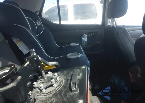 2021 Chevrolet Traverse Fwd Ls из США, поврежденный, VIN 1GNERFKW8MJ213897